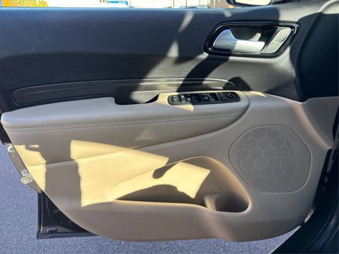Used 2021 Dodge Durango SXT w/ 3rd Row Seating Group image 20