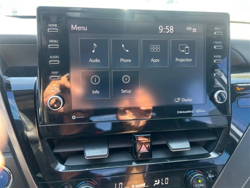 Used 2022 Toyota Camry SE image 23