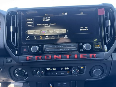 New 2025 Nissan Frontier PRO-4X image 15