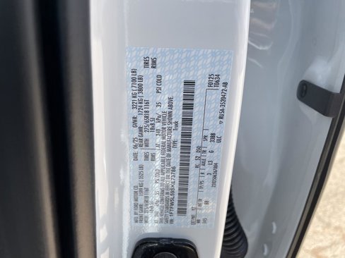 New 2025 Ford F150 Lariat image 40