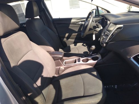 Used 2017 Chevrolet Cruze LS image 12