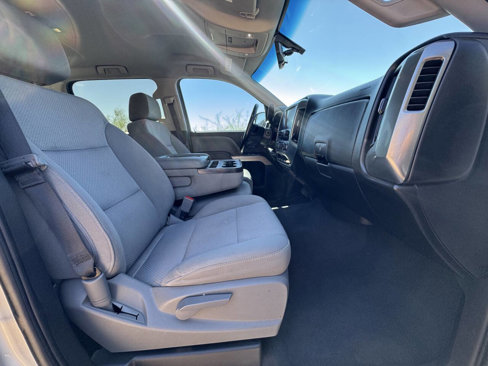 Used 2018 Chevrolet Silverado 1500 LT w/ All Star Edition image 10