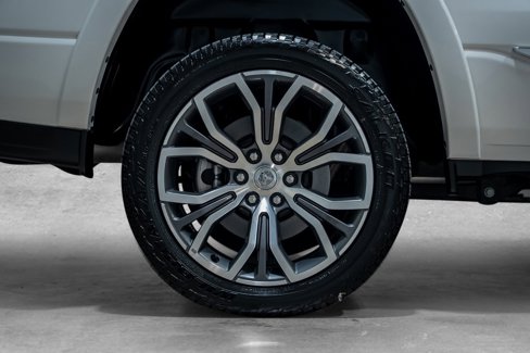 Used 2025 RAM 1500 Tungsten w/ Off Road Group image 26