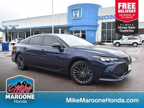 Used 2021 Toyota Avalon XSE image 1