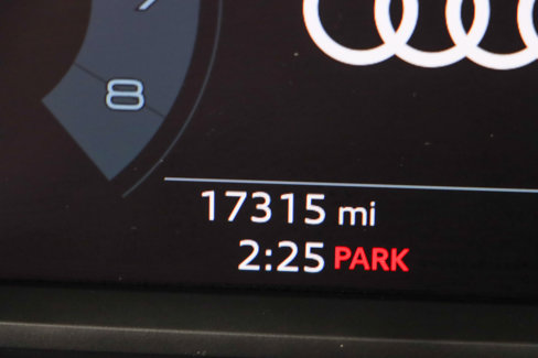 Used 2023 Audi Q3 2.0T Premium Plus w/ Premium Plus Package image 16