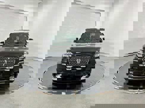 Used 2020 Lincoln Aviator Reserve w/ Equipment Group 201A image 18