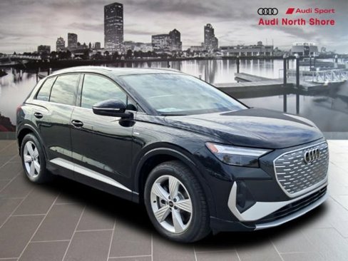 New 2024 Audi Q4 e-tron Premium Plus image 1