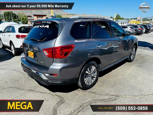 Used 2020 Nissan Pathfinder S image 12
