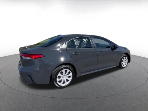 Used 2025 Toyota Corolla Hybrid Sedan image 15