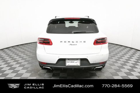 Used 2018 Porsche Macan image 26