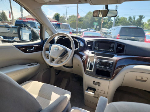 Used 2017 Nissan Quest SV image 11