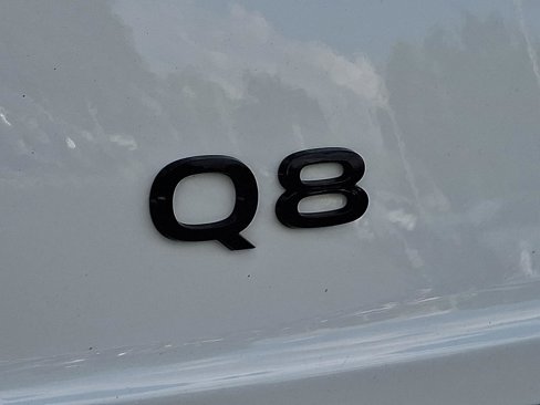 Certified 2025 Audi Q8 Prestige w/ Prestige Package image 32