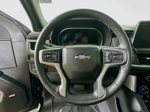 Certified 2024 Chevrolet Suburban Z71 w/ Luxury Package image 11