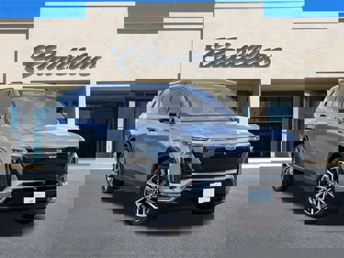 Certified 2026 Cadillac Vistiq Sport image 1