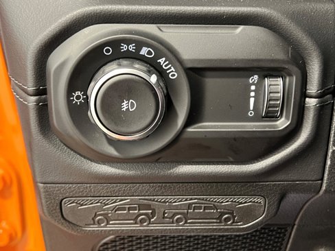 New 2025 Jeep Wrangler Unlimited Rubicon 392 image 28