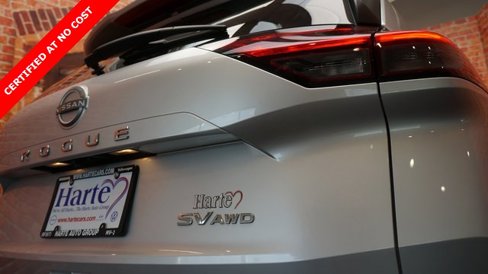 Used 2023 Nissan Rogue SV image 44