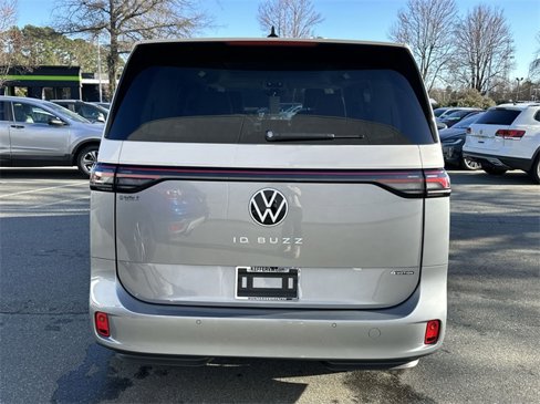 New 2025 Volkswagen ID. Buzz 1st Edition image 4