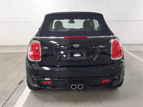 Used 2021 MINI Cooper S image 6