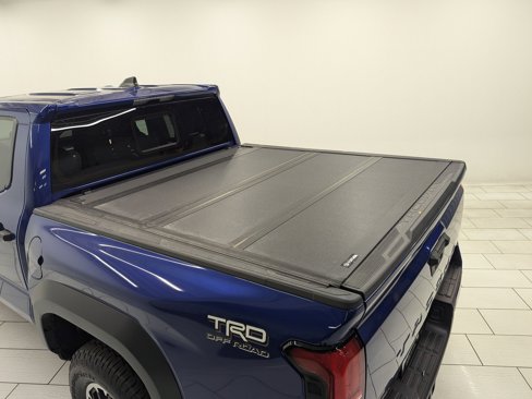 New 2025 Toyota Tacoma SR image 36