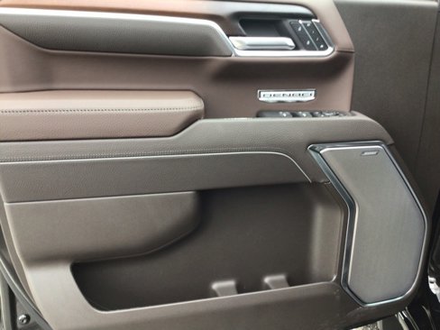 New 2025 GMC Sierra 1500 Denali w/ Denali Reserve Package image 13
