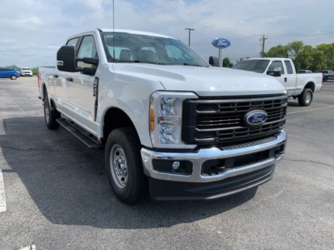 New 2026 Ford F250 XL image 3