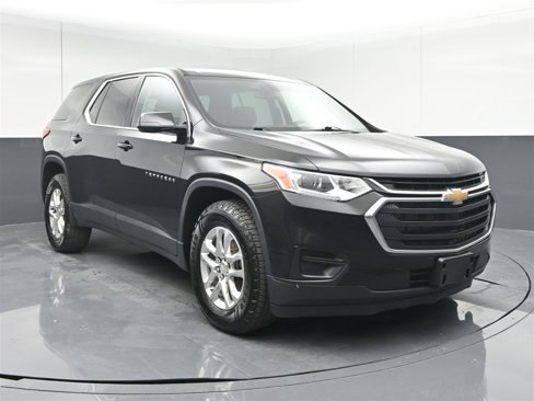 Used 2020 Chevrolet Traverse LS image 1