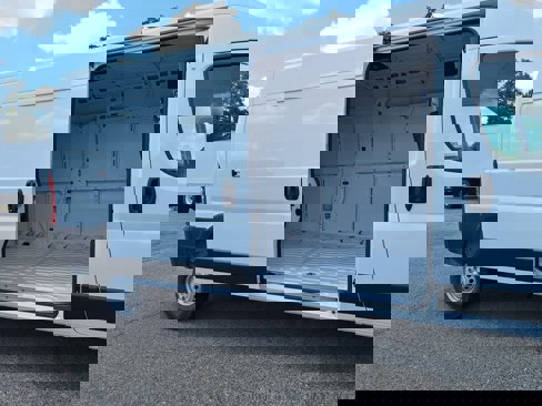 New 2026 RAM ProMaster 2500 image 18