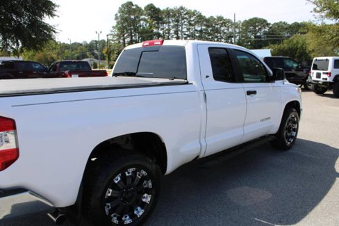 Used 2017 Toyota Tundra SR image 11