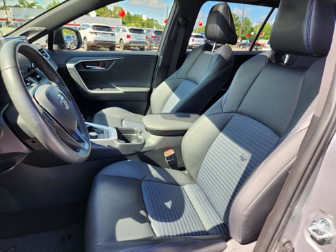 Used 2021 Toyota RAV4 XSE image 12