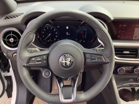 New 2025 Alfa Romeo Stelvio Sprint w/ Veloce Package image 10