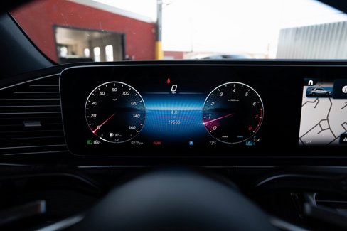 Used 2024 Mercedes-Benz GLE 350 4MATIC image 29