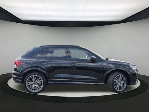New 2025 Audi Q3 2.0T Premium Plus image 8