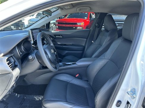 Used 2022 Toyota C-HR Limited image 21