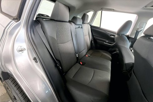Used 2019 Toyota RAV4 XLE image 27