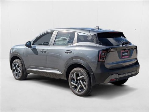 New 2025 Nissan Kicks SV image 8