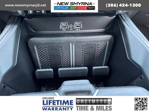 New 2025 RAM 2500 Laramie image 27