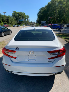 Used 2018 Honda Accord Sport image 5