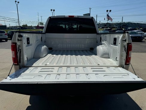 Used 2019 Ford F150 Lariat image 7