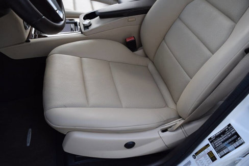 Used 2013 Mercedes-Benz GLK 250 BlueTEC 4MATIC image 41