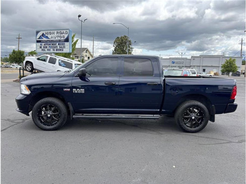 Used 2017 RAM 1500 Express image 2
