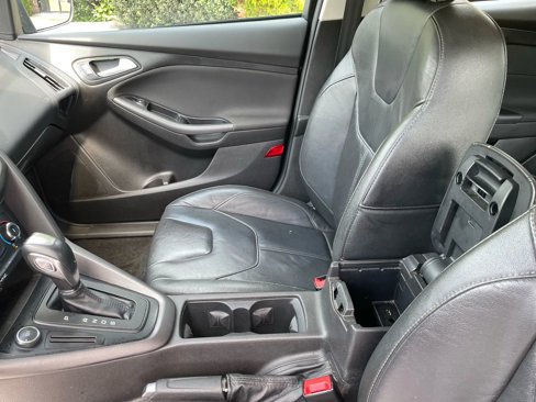Used 2016 Ford Focus SE w/ Equipment Group 201A image 24