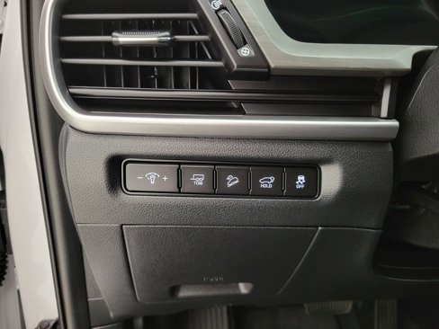 Used 2025 Kia Telluride EX X-Line image 4