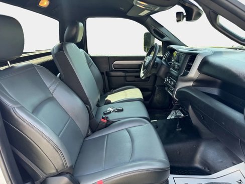 Used 2021 RAM 3500 Tradesman image 10
