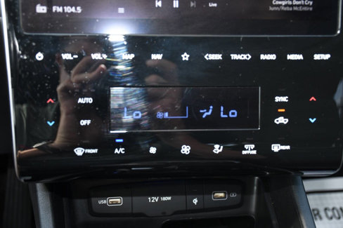 Used 2023 Hyundai Santa Cruz Limited image 36