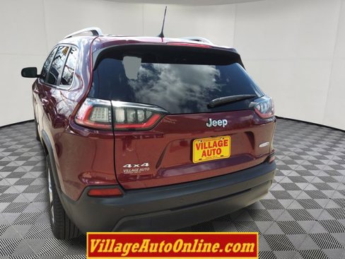 Used 2021 Jeep Cherokee Latitude Plus image 11