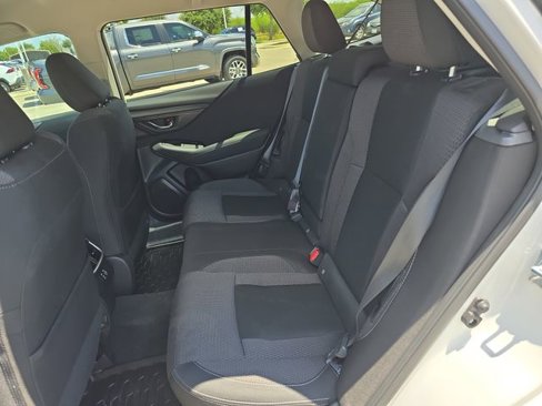 Used 2025 Subaru Outback Premium w/ Popular Package #1A image 13