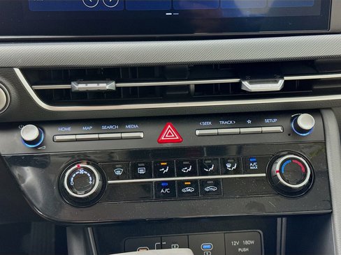 Certified 2025 Hyundai Sonata SE image 15