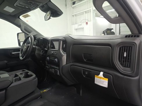 New 2026 Chevrolet Silverado 2500 Custom w/ Custom Convenience Package image 28