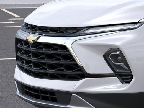 New 2025 Chevrolet Blazer LT image 17
