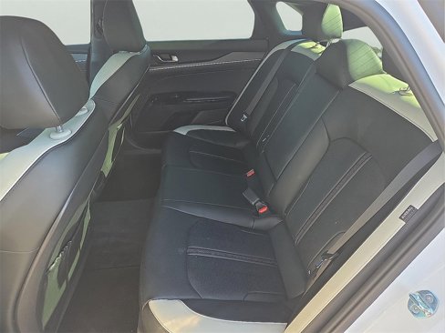 Used 2025 Kia K5 GT-Line image 9